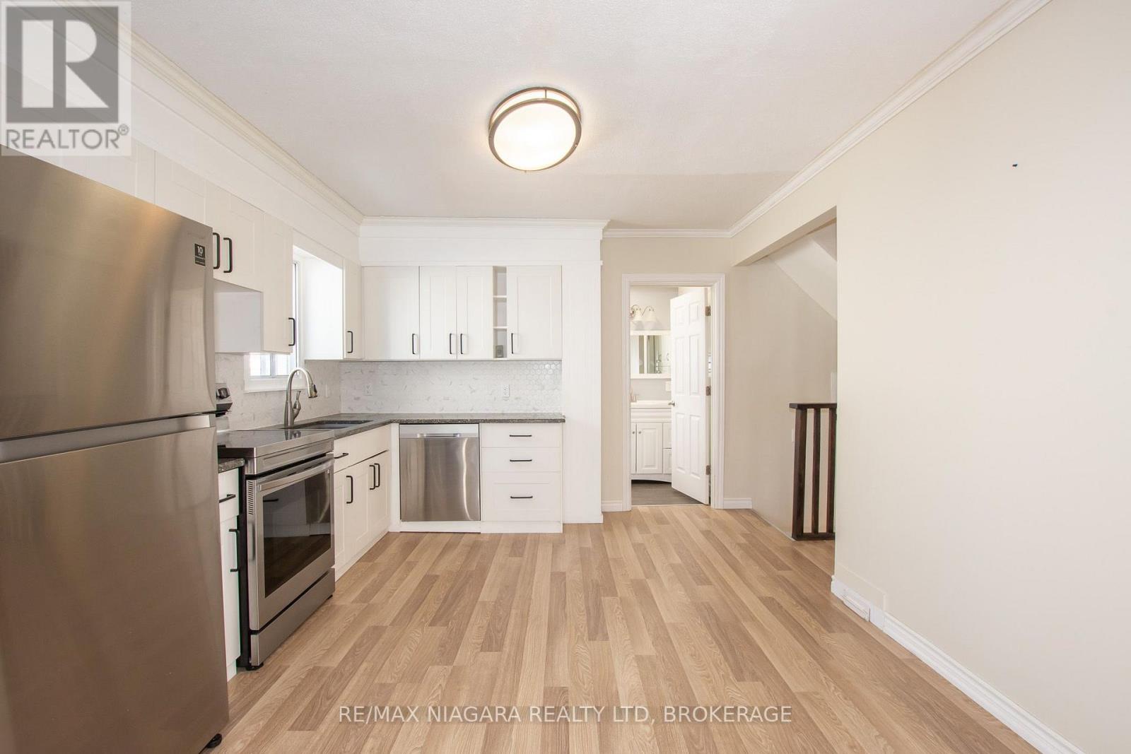 49 Randolph Street, Welland, Ontario  L3B 4C3 - Photo 8 - X13641500