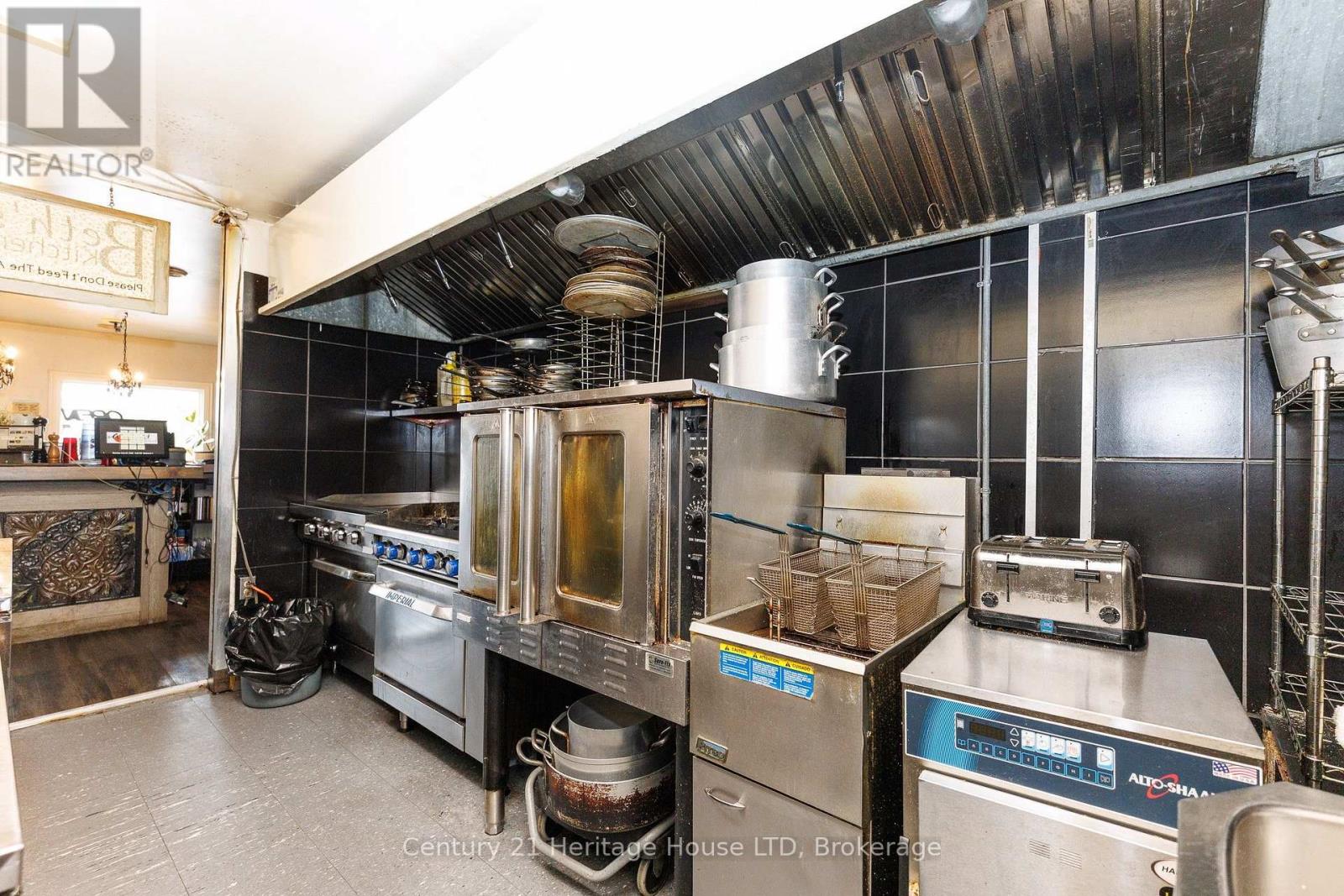 5204 King Street, Lincoln, Ontario  L0R 1B2 - Photo 39 - X13641548