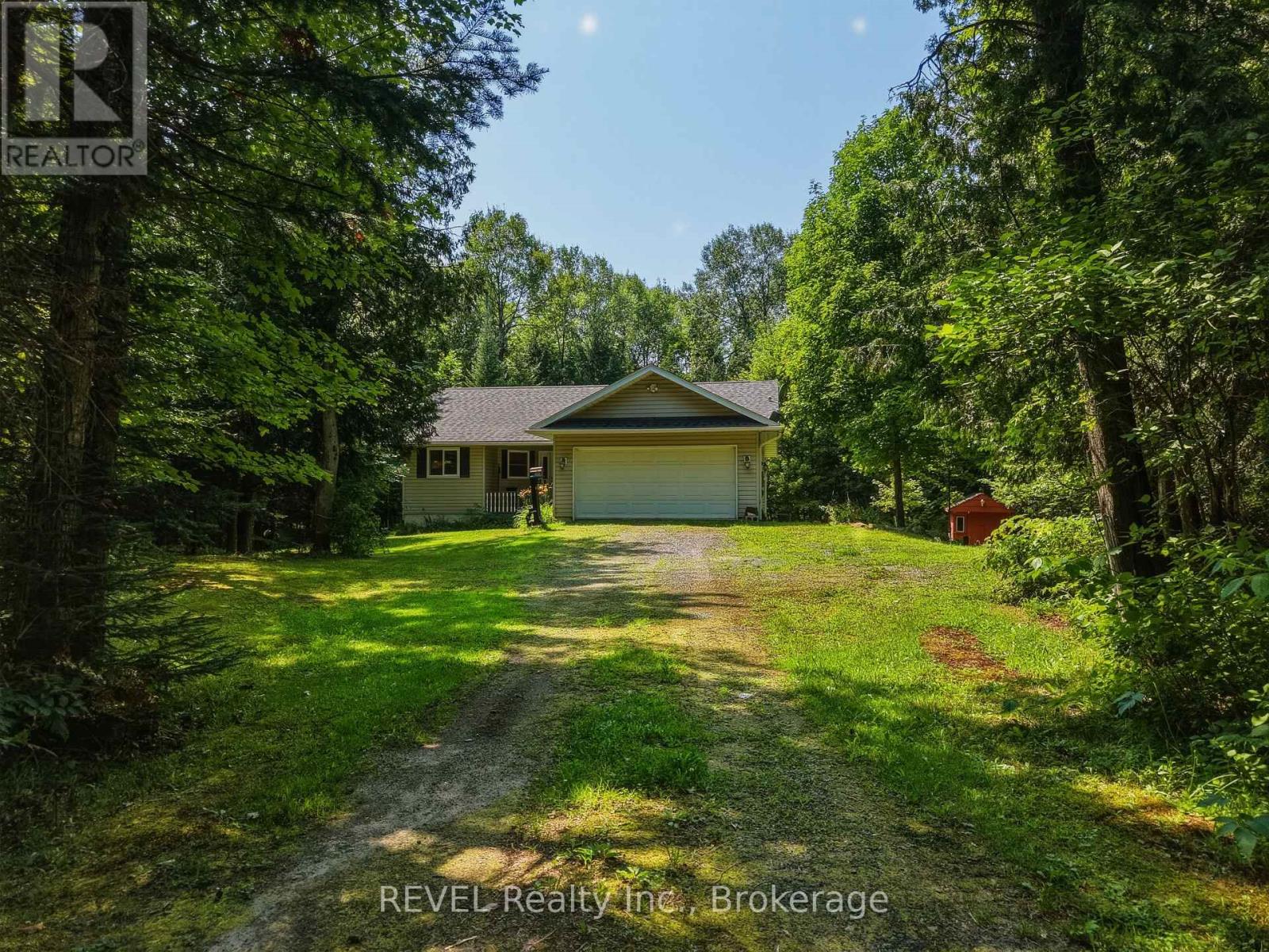 52 ORR ROAD, Huntsville, Ontario