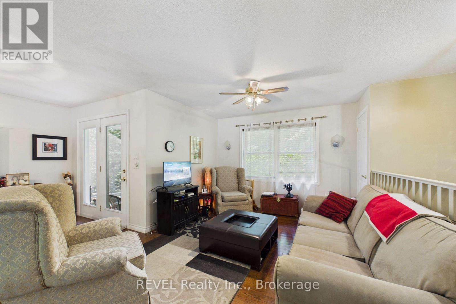 52 Orr Road, Huntsville, Ontario  P0B 1M0 - Photo 5 - X13642656