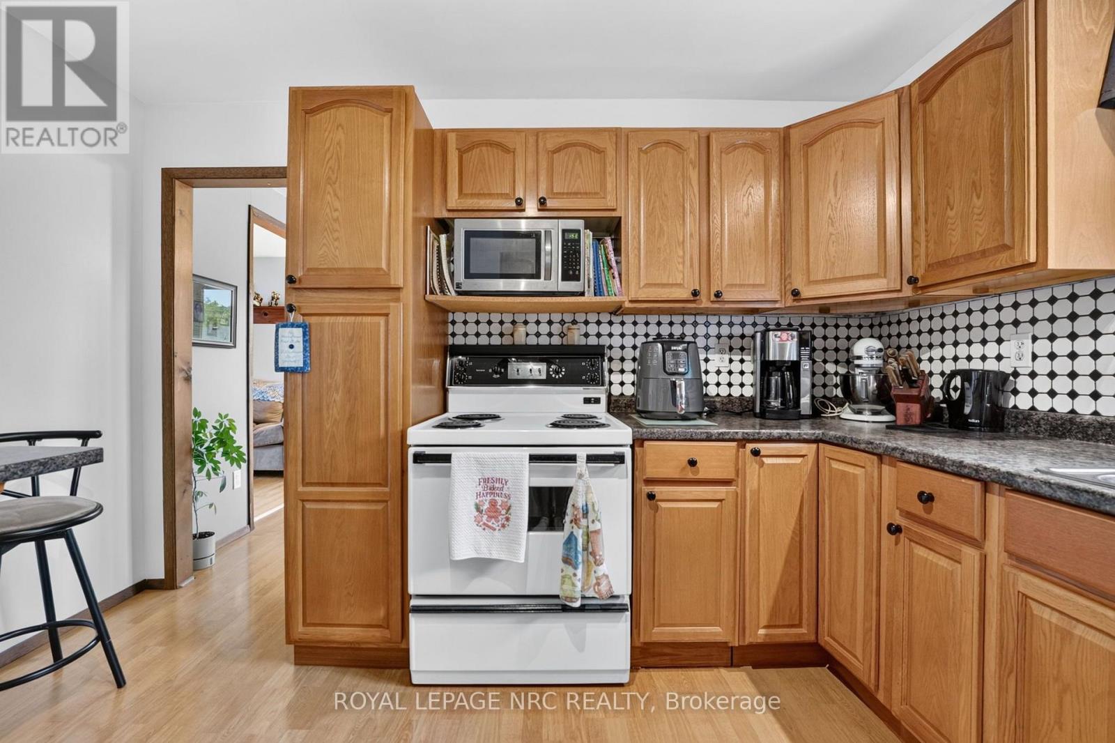 545 Belleview Boulevard, Fort Erie, Ontario  L0S 1N0 - Photo 13 - X13642738