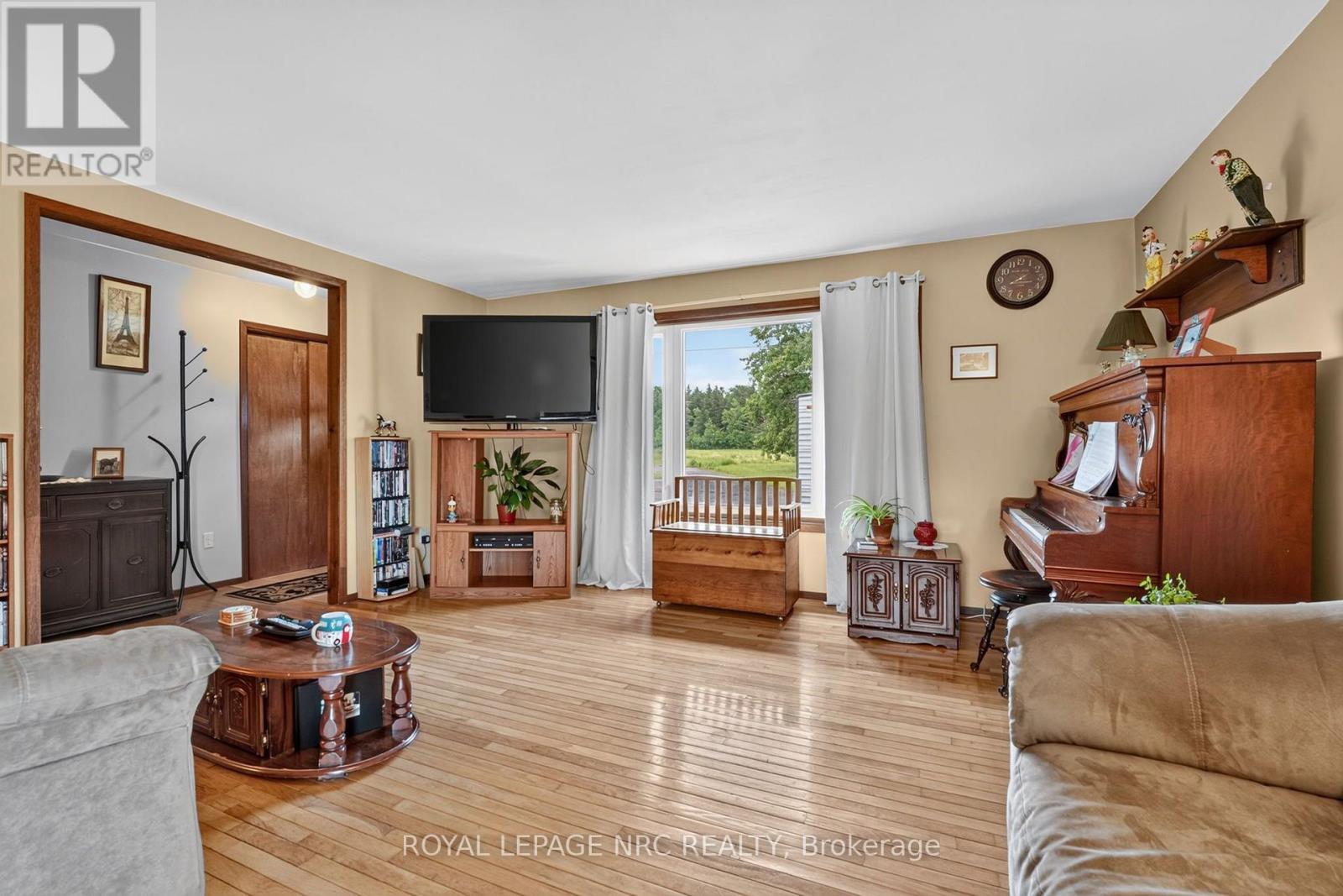 545 Belleview Boulevard, Fort Erie, Ontario  L0S 1N0 - Photo 7 - X13642738