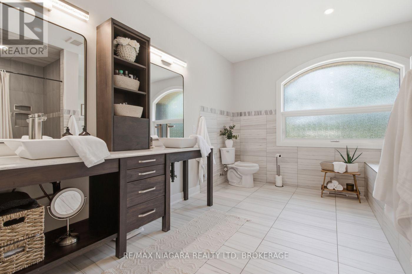 2439 Miller Road, Port Colborne, Ontario  L3K 5V5 - Photo 16 - X13642818
