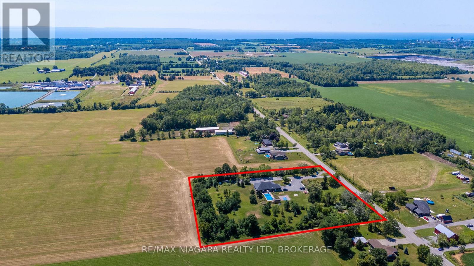 2439 Miller Road, Port Colborne, Ontario  L3K 5V5 - Photo 3 - X13642818