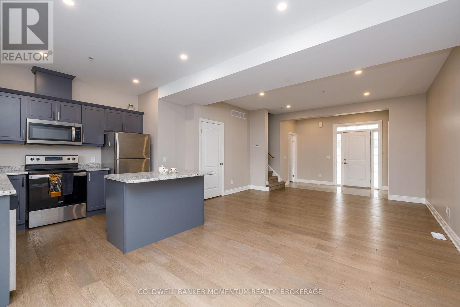4 - 18 Corbin Street, St. Catharines, Ontario  L2P 0E8 - Photo 9 - X13642928