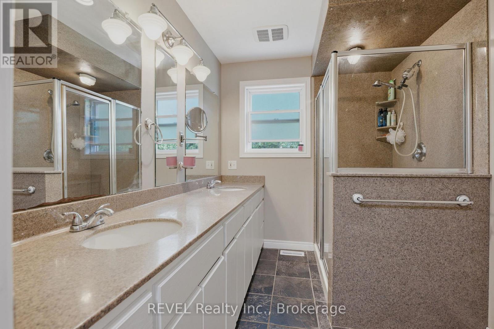 8238 Concession 5 Road, West Lincoln, Ontario  L0R 1E0 - Photo 27 - X13642932