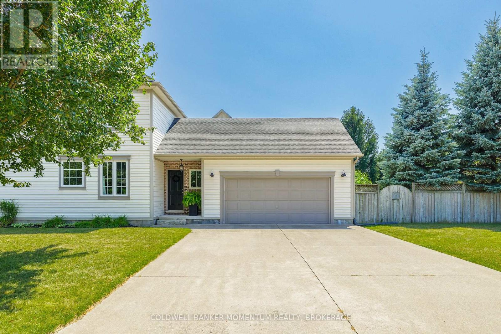15 Virginia Street, Welland, Ontario  L3C 7A5 - Photo 6 - X13643164