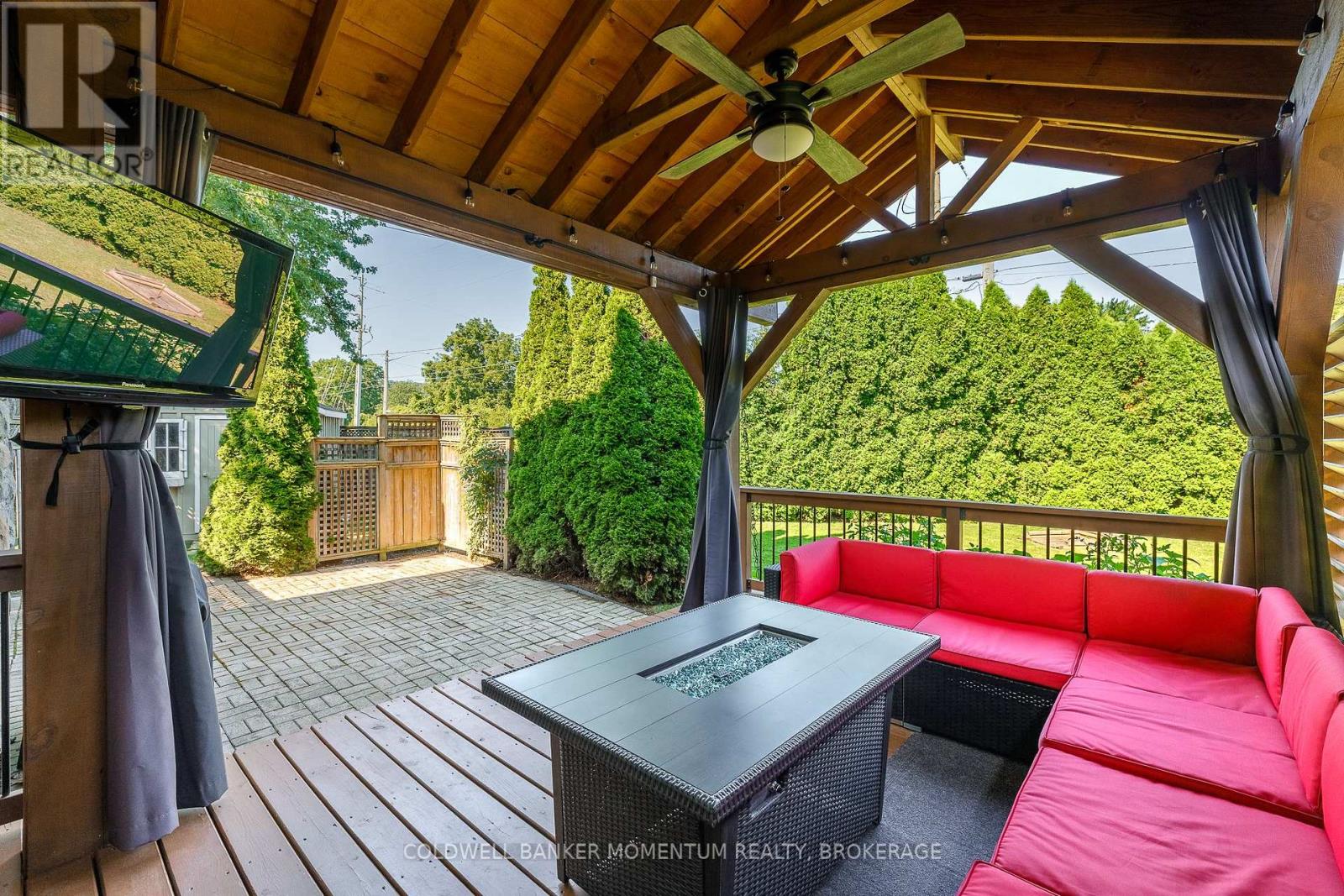 212 Livingston Avenue, Grimsby, Ontario  L3M 4V8 - Photo 39 - X13643170