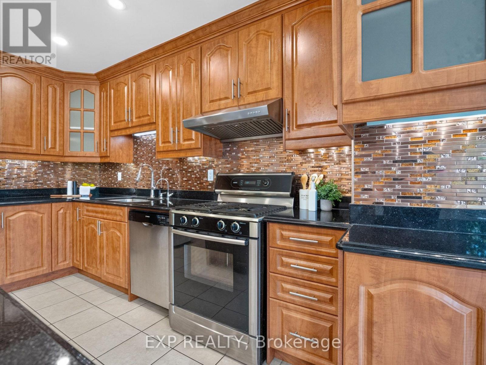 6560 St. Michael Avenue, Niagara Falls, Ontario  L2H 2Z4 - Photo 16 - X13643622