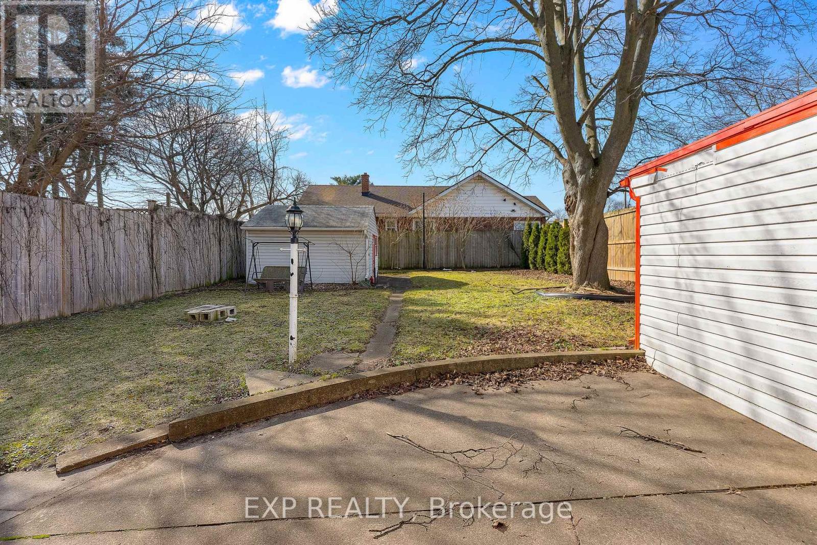 5958 Summer Street, Niagara Falls, Ontario  L2G 1M3 - Photo 21 - X13643720