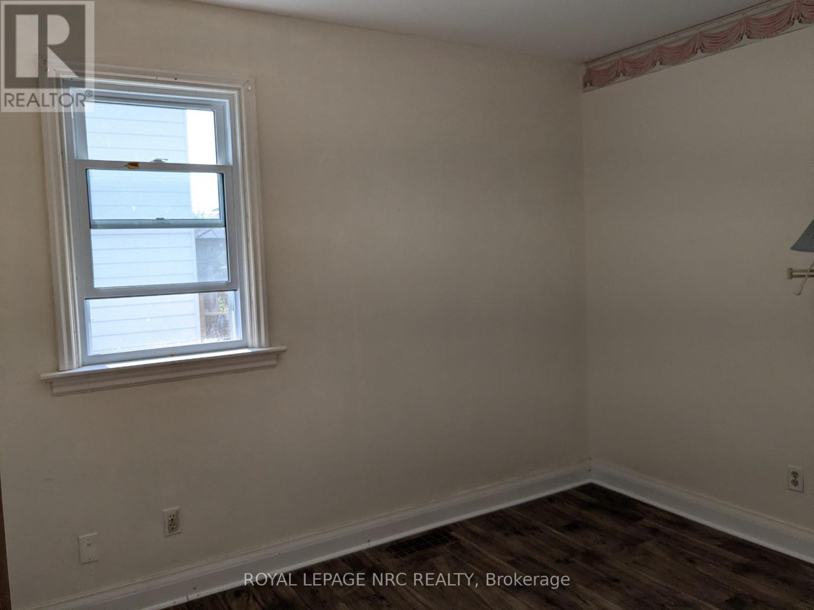Upper - 187 Neff Street, Port Colborne, Ontario  L3K 3T7 - Photo 10 - X13643778