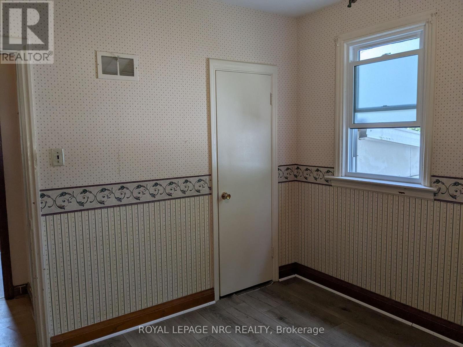 Upper - 187 Neff Street, Port Colborne, Ontario  L3K 3T7 - Photo 12 - X13643778