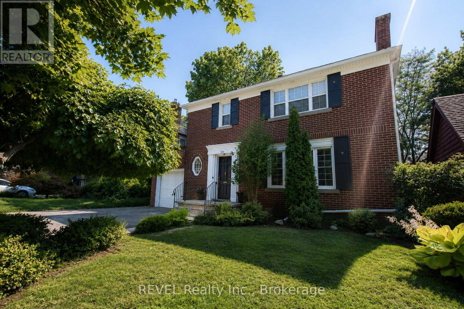 193 Ontario Street, St. Catharines, Ontario  L2R 5K8 - Photo 2 - X13643842
