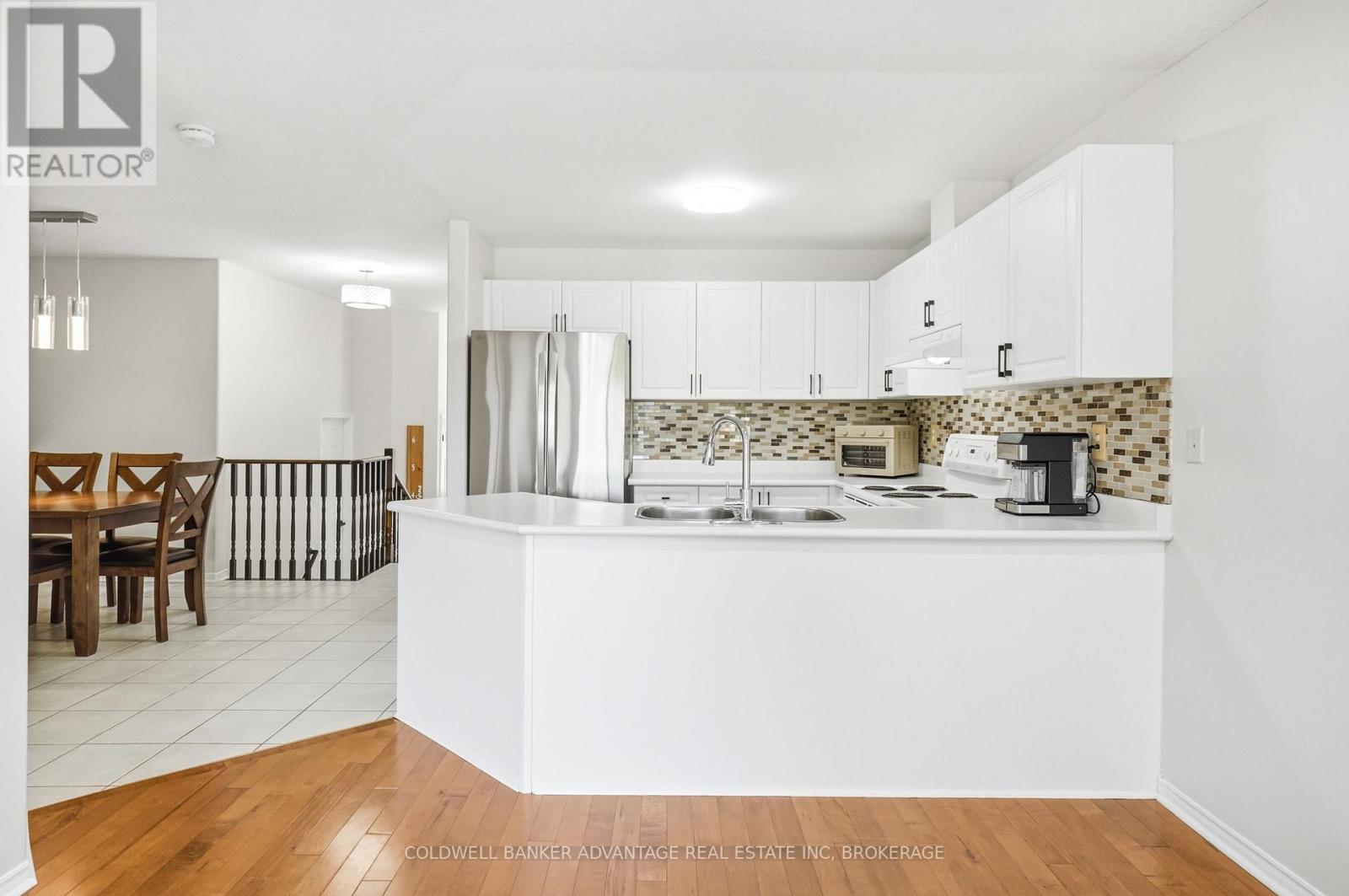 529 St Lawrence Drive, Welland, Ontario  L3C 7H9 - Photo 7 - X13644202