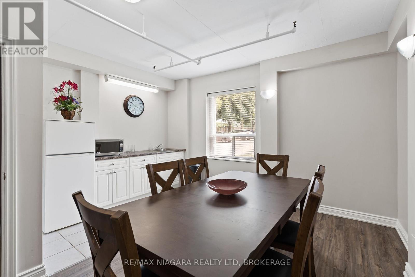 205 - 6390 Huggins Street, Niagara Falls, Ontario  L2J 1H1 - Photo 18 - X13644348