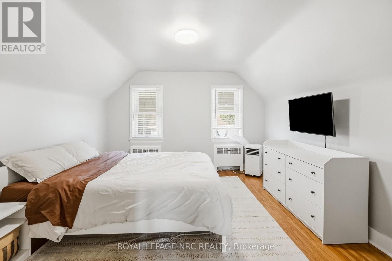 4939 Hamilton Street, Niagara Falls, Ontario  L2E 2V9 - Photo 17 - X13644738