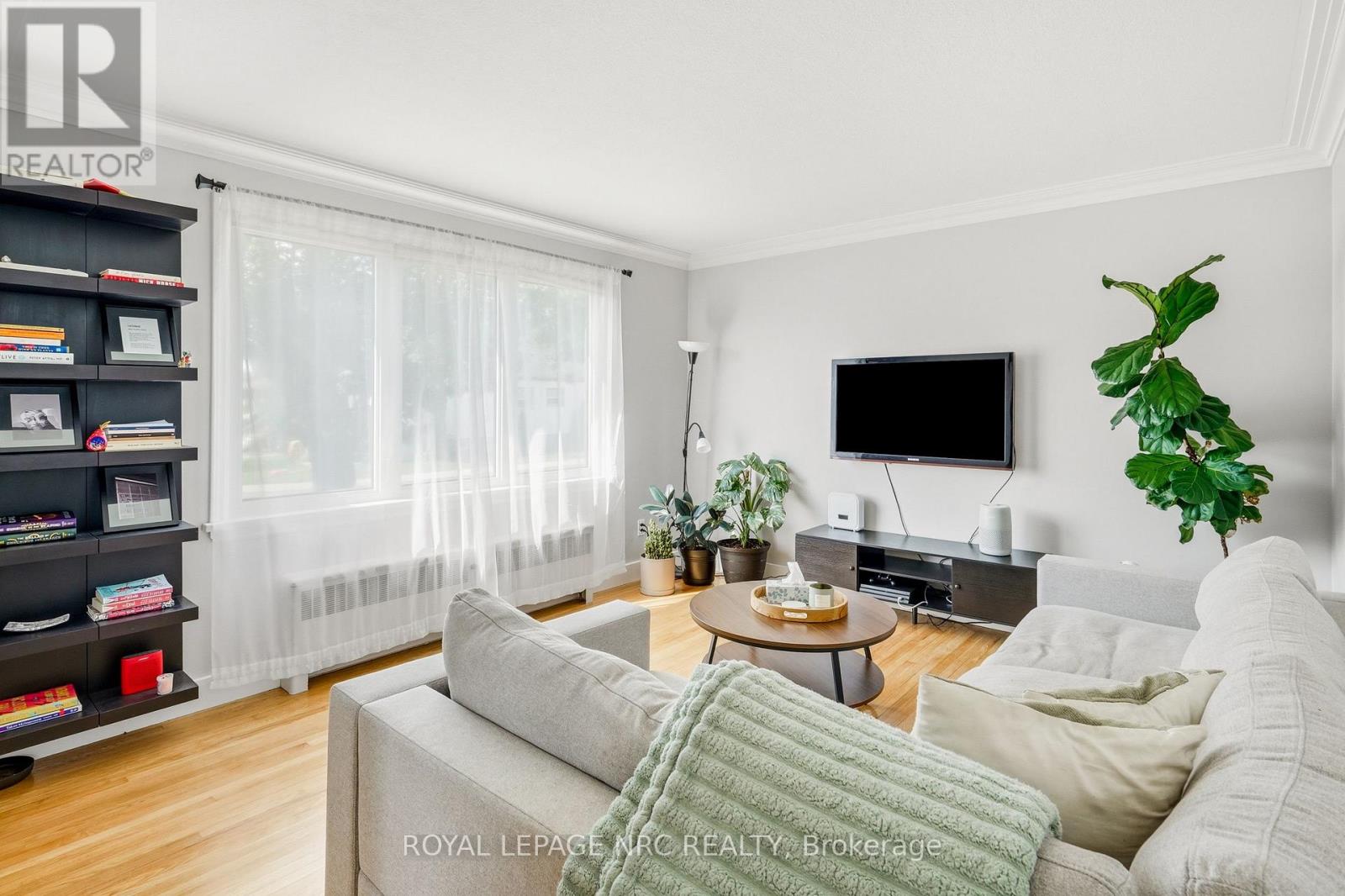 4939 Hamilton Street, Niagara Falls, Ontario  L2E 2V9 - Photo 7 - X13644738
