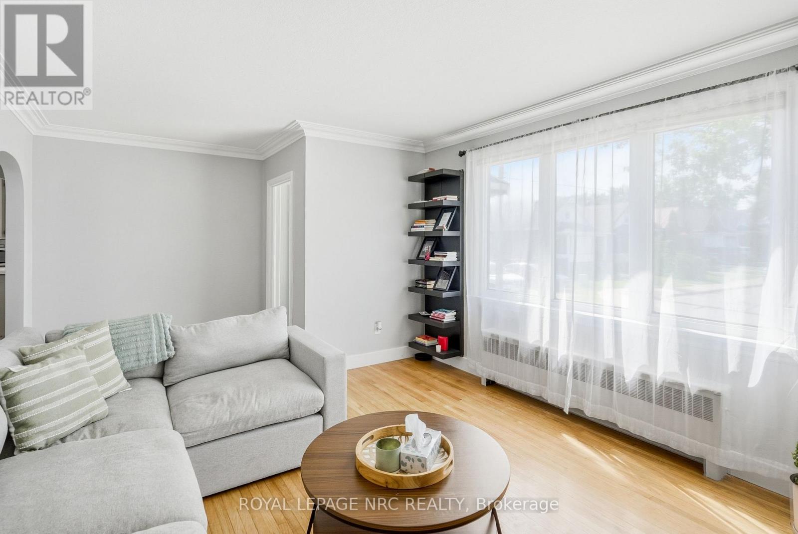 4939 Hamilton Street, Niagara Falls, Ontario  L2E 2V9 - Photo 8 - X13644738
