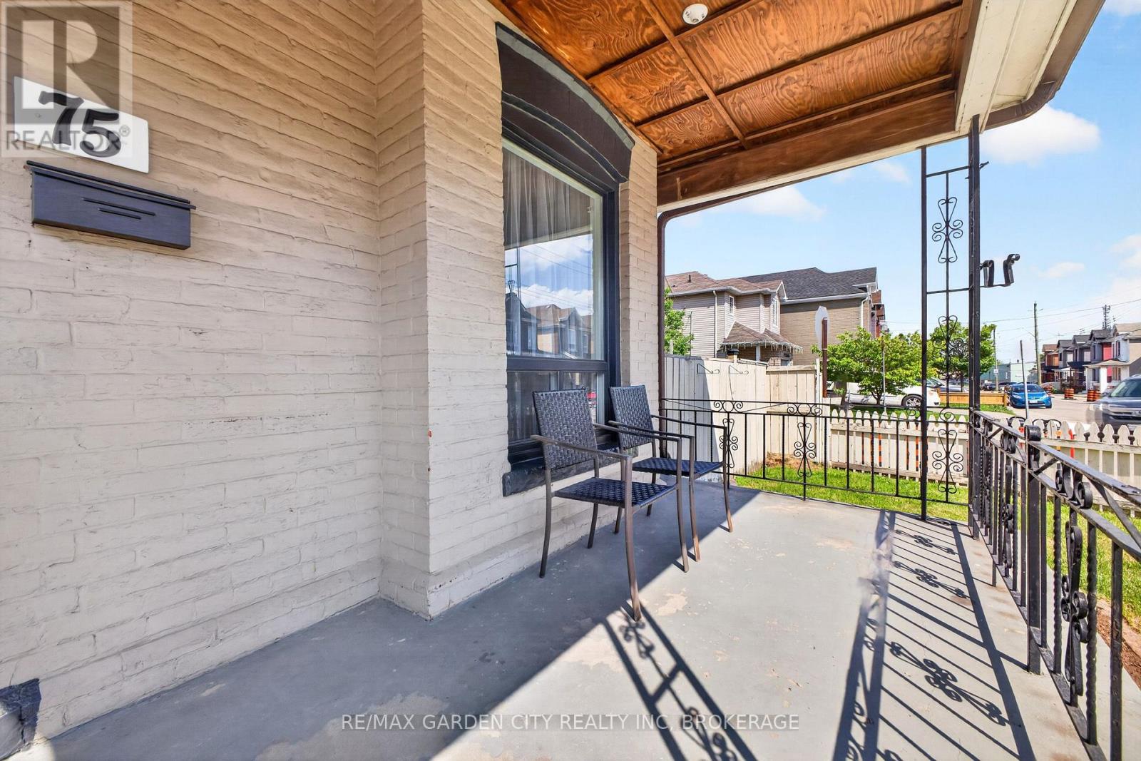 75 Keith Street, Hamilton, Ontario  L8L 3S2 - Photo 2 - X13644842