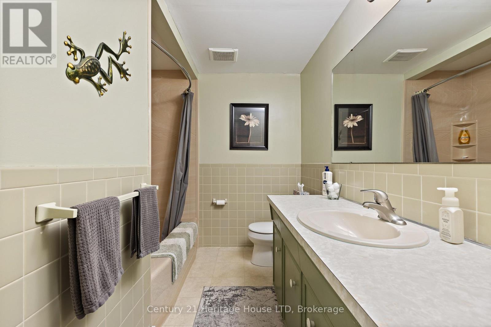 20 Cypress Street, St. Catharines, Ontario  L2N 4L9 - Photo 15 - X13645486
