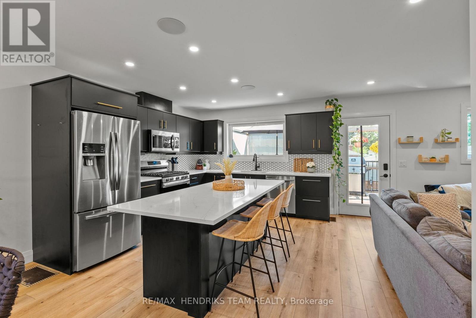 24 Prospect Avenue, St. Catharines, Ontario  L2M 5K1 - Photo 10 - X13646006