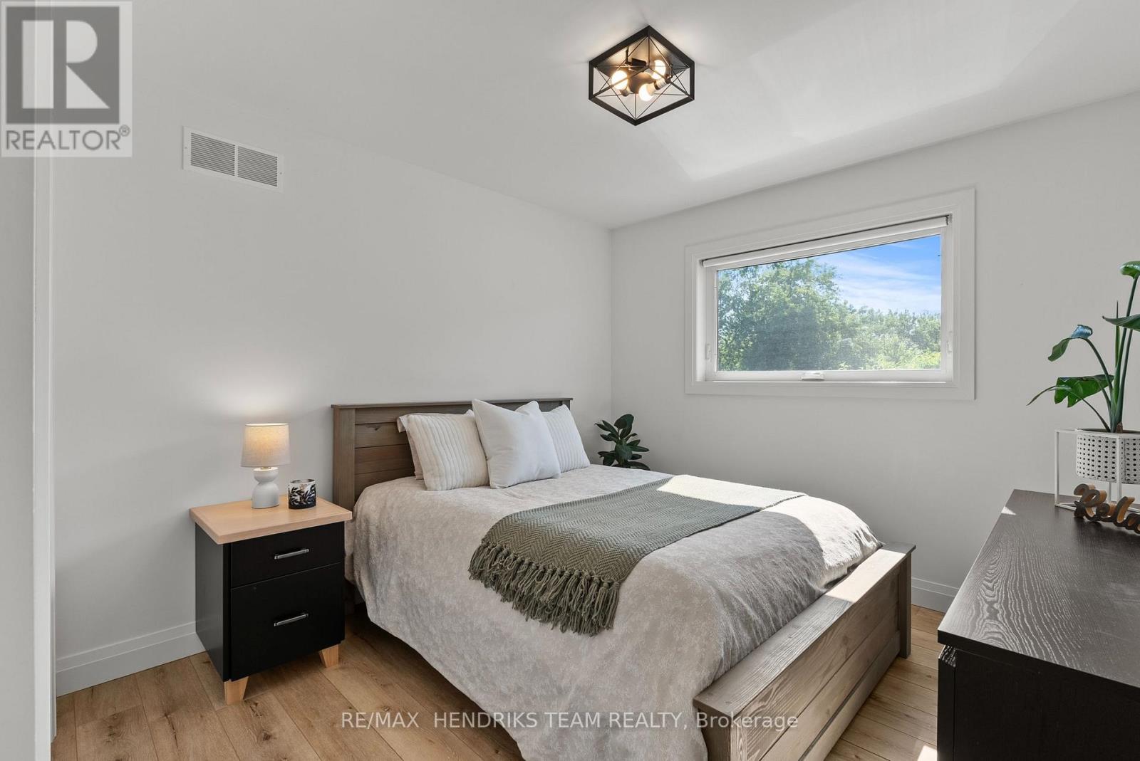 24 Prospect Avenue, St. Catharines, Ontario  L2M 5K1 - Photo 21 - X13646006
