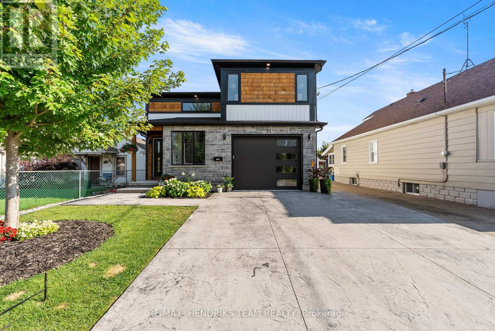24 Prospect Avenue, St. Catharines, Ontario  L2M 5K1 - Photo 3 - X13646006