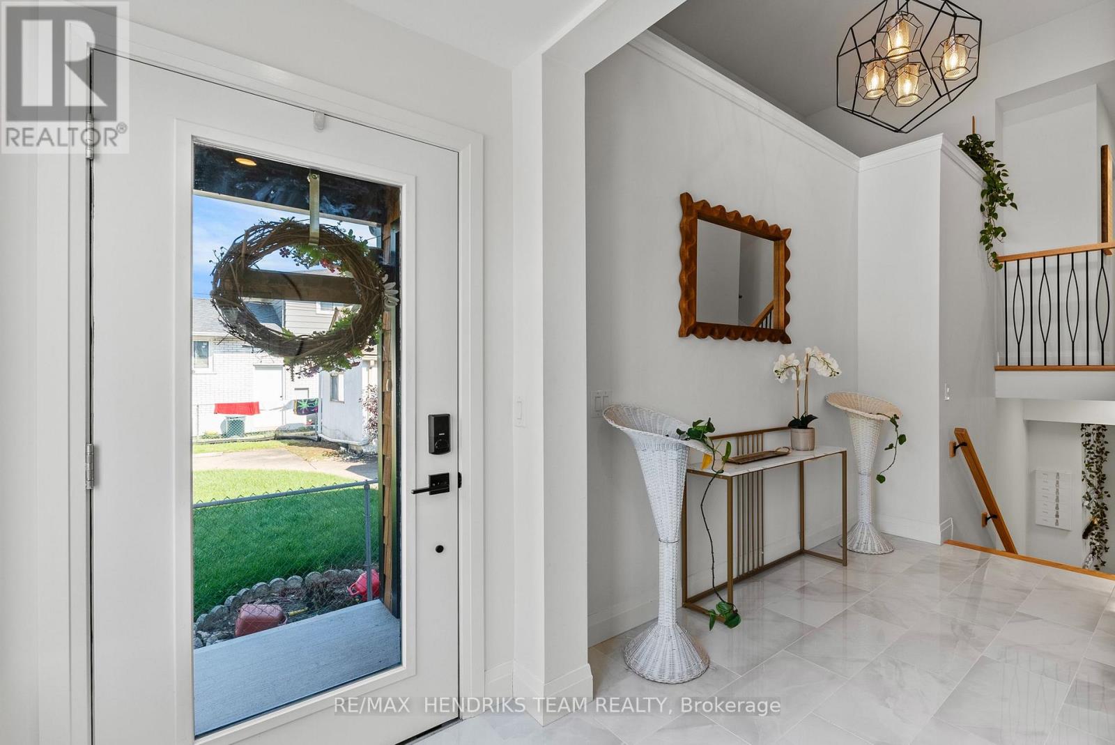 24 Prospect Avenue, St. Catharines, Ontario  L2M 5K1 - Photo 5 - X13646006