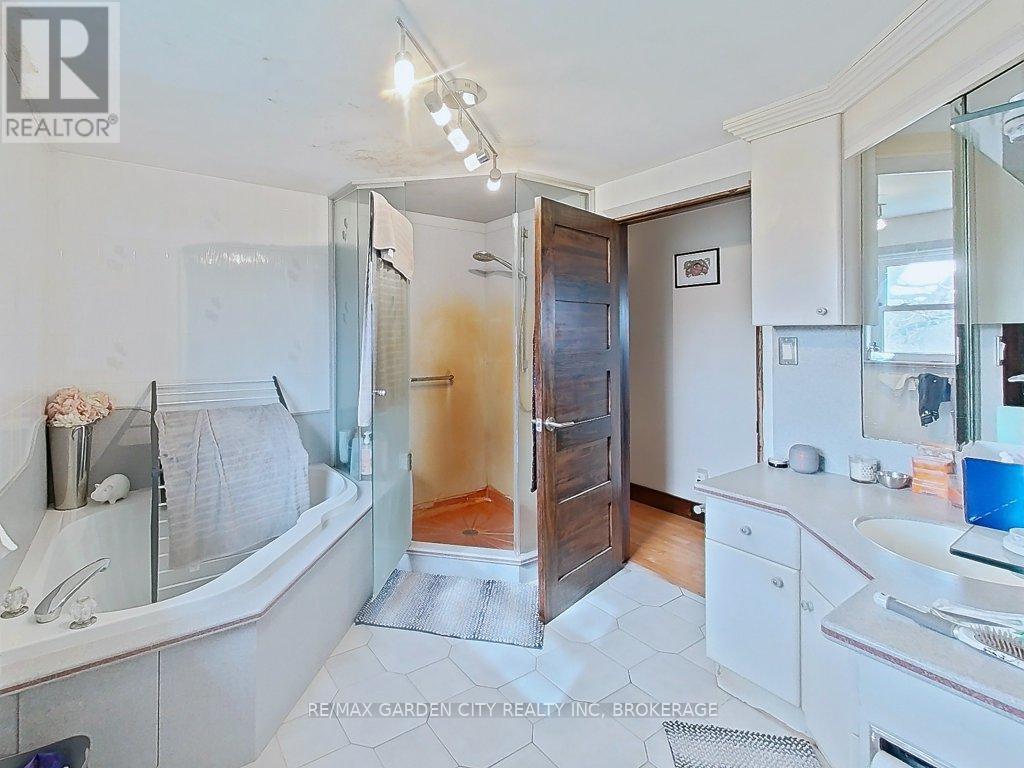 1030 Metler Road, Pelham, Ontario  L0S 1C0 - Photo 22 - X13647174
