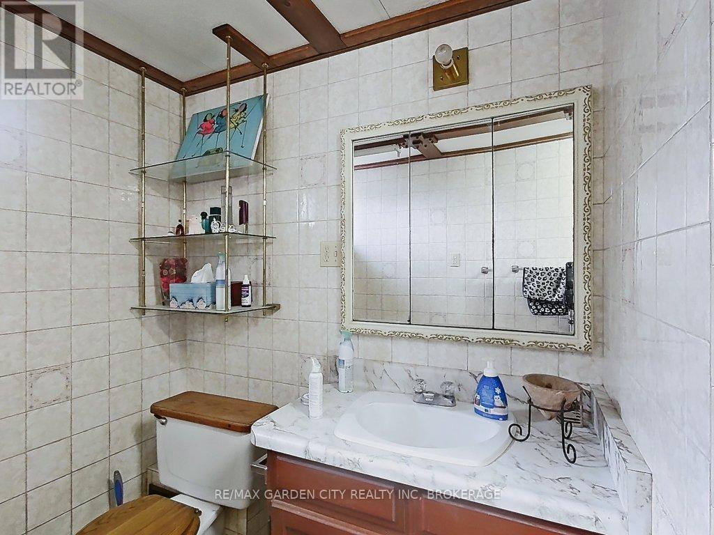 1030 Metler Road, Pelham, Ontario  L0S 1C0 - Photo 25 - X13647174