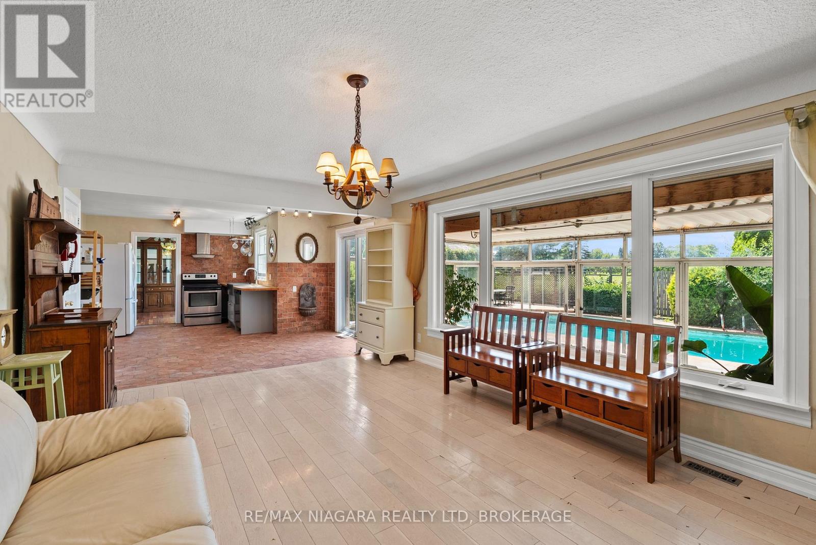 21 Garrison Village Drive, Niagara-On-The-Lake, Ontario  L0S 1J0 - Photo 21 - X13644454
