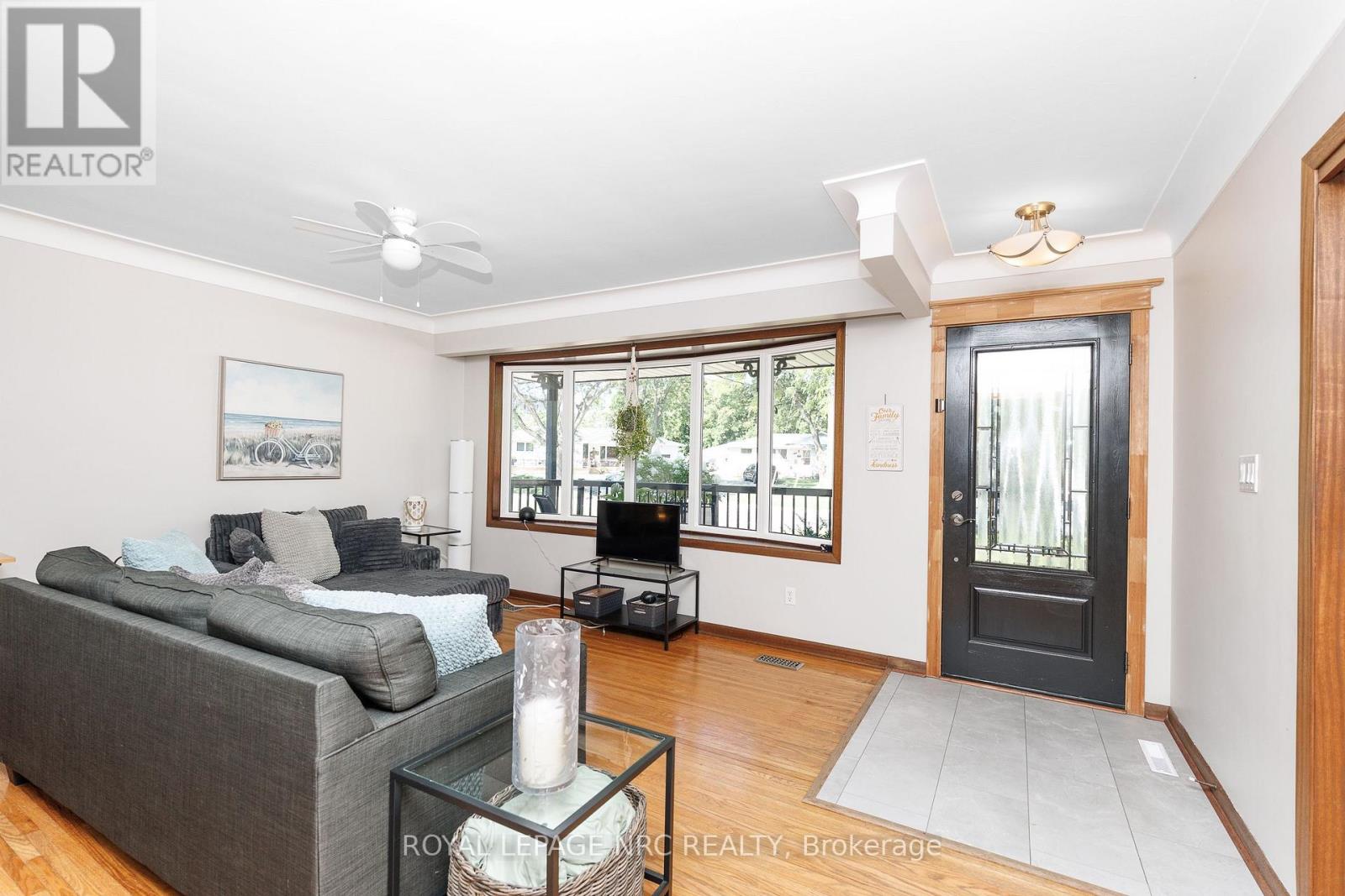 85 Regent Drive, St. Catharines, Ontario  L2M 3L9 - Photo 8 - X13647592