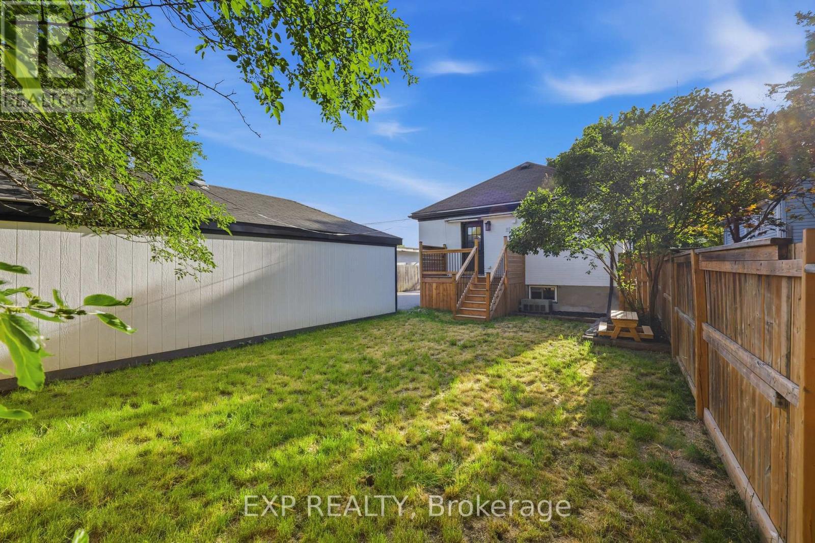 70 Mackay Avenue, London South, Ontario  N6J 2V5 - Photo 34 - X13647780