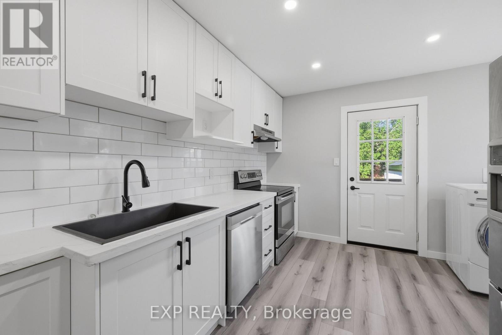 70 Mackay Avenue, London South, Ontario  N6J 2V5 - Photo 8 - X13647780