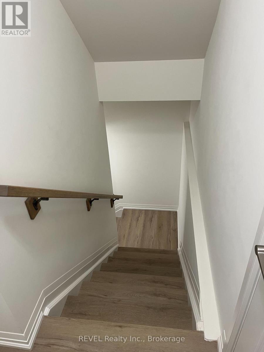 Lower Unit - 84 Acacia Road, Pelham, Ontario  L0S 1E1 - Photo 10 - X13648452