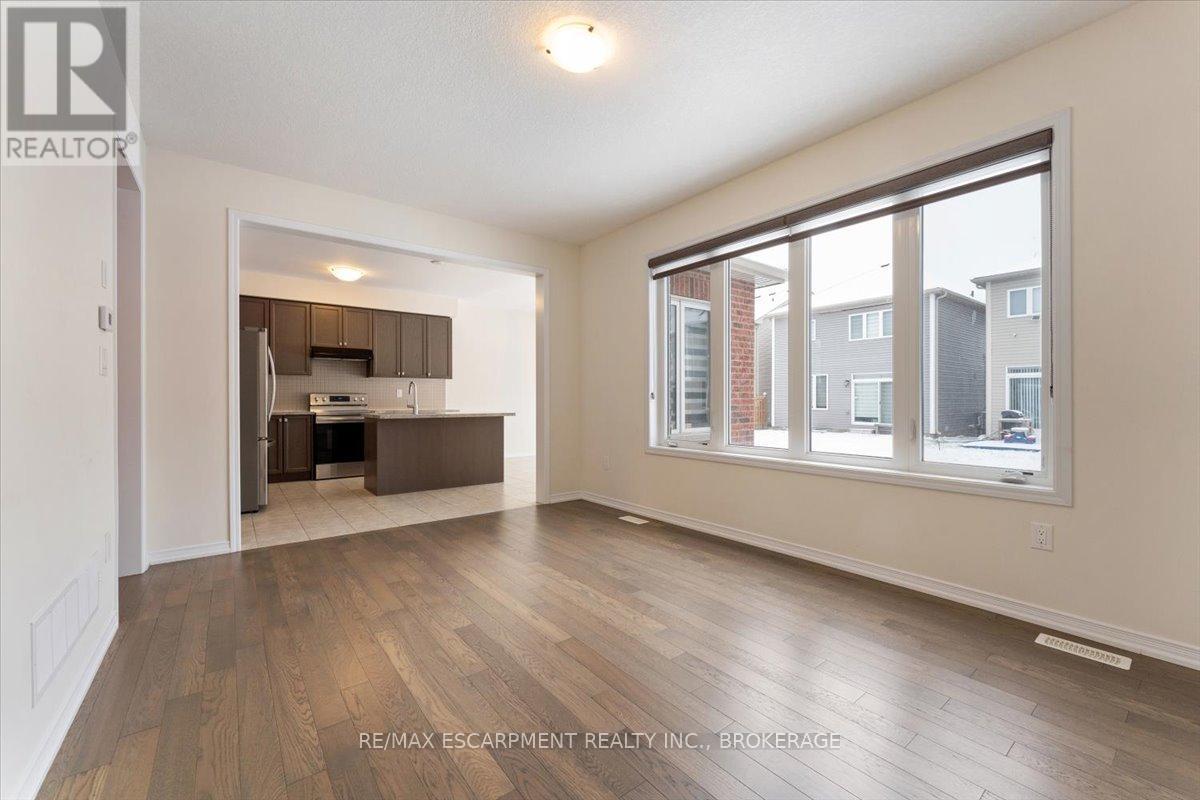 13 Steven Drive, Thorold, Ontario  L3B 0G7 - Photo 10 - X13648954