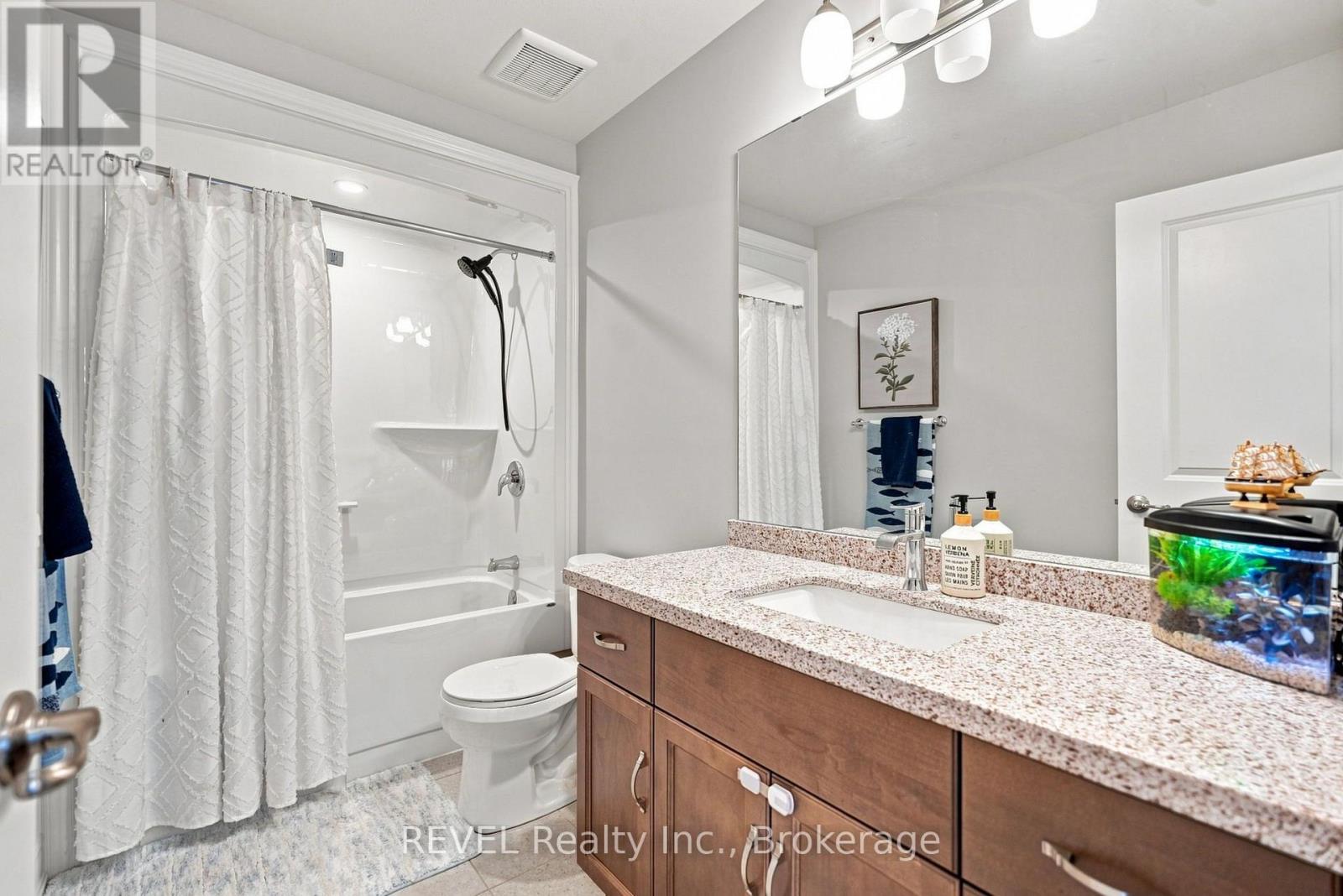 136 Acacia Road, Pelham, Ontario  L0S 1E6 - Photo 17 - X13648962