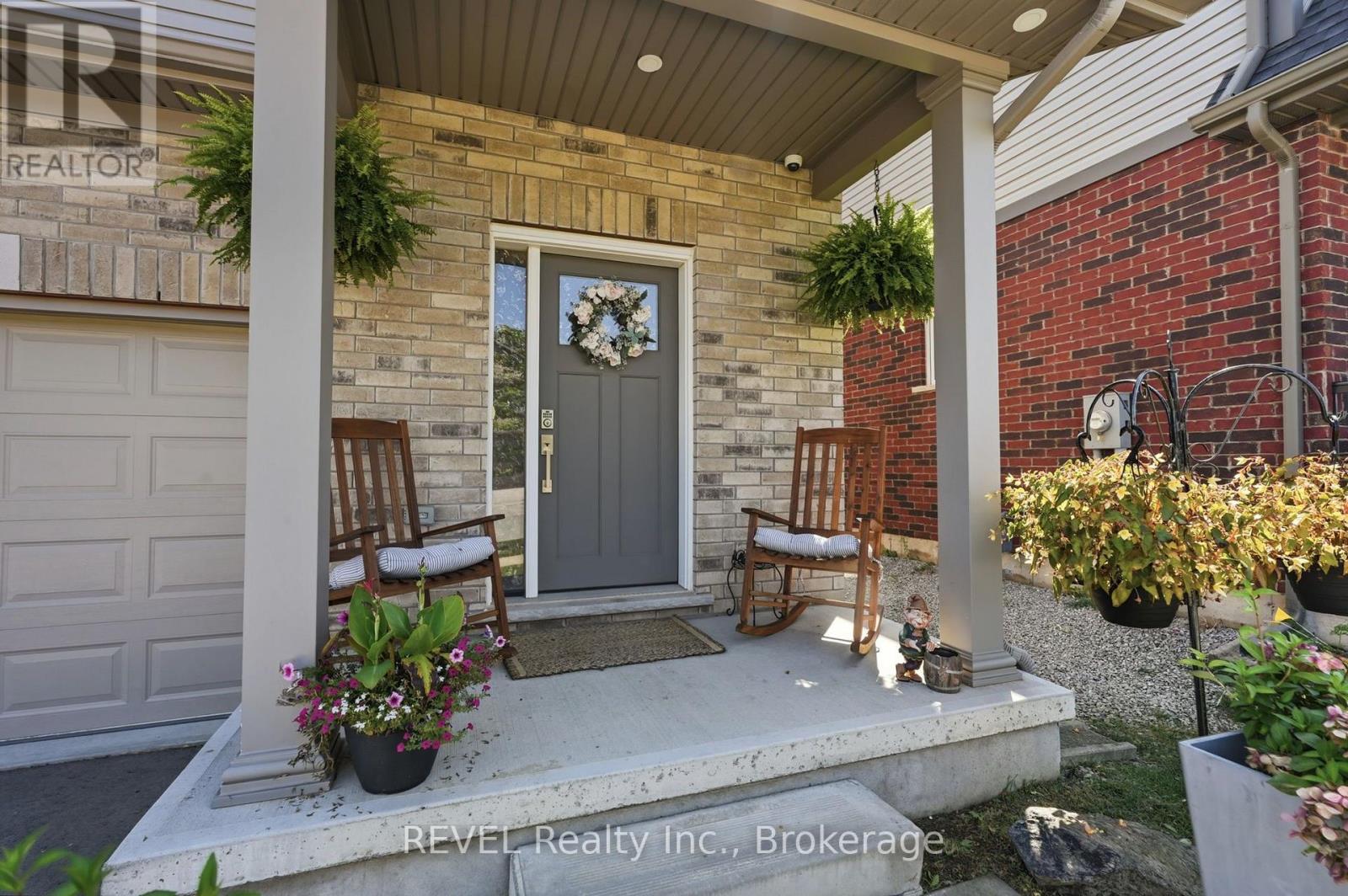 136 Acacia Road, Pelham, Ontario  L0S 1E6 - Photo 2 - X13648962