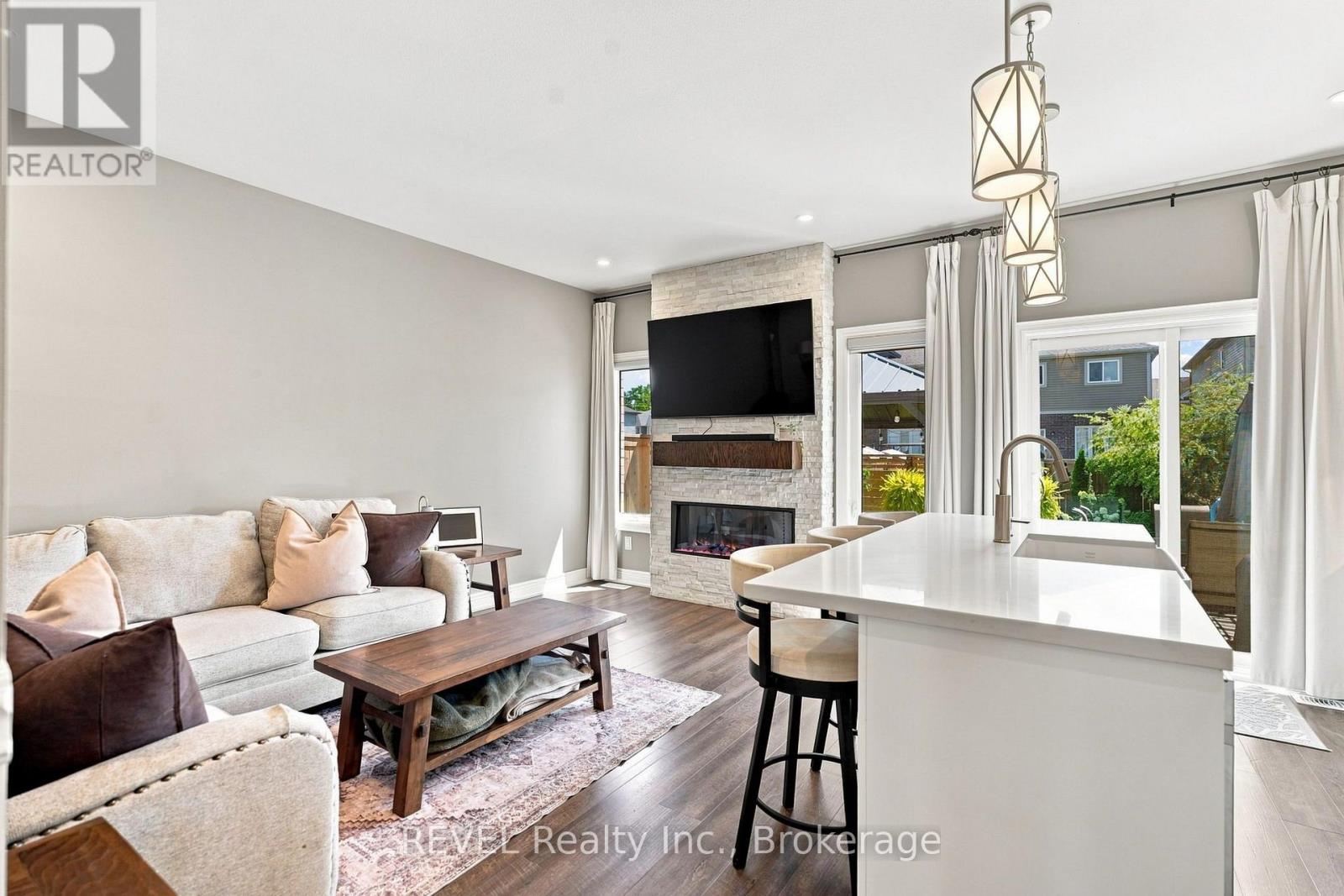 136 Acacia Road, Pelham, Ontario  L0S 1E6 - Photo 7 - X13648962