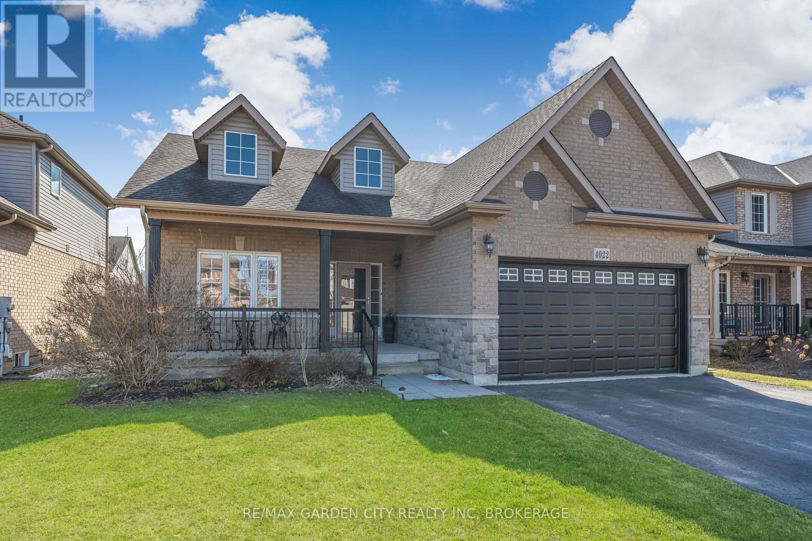 4022 Bush Crescent, Lincoln, Ontario  L3J 0H2 - Photo 2 - X13649548