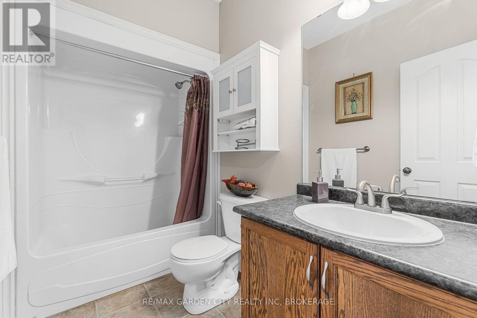 4022 Bush Crescent, Lincoln, Ontario  L3J 0H2 - Photo 23 - X13649548