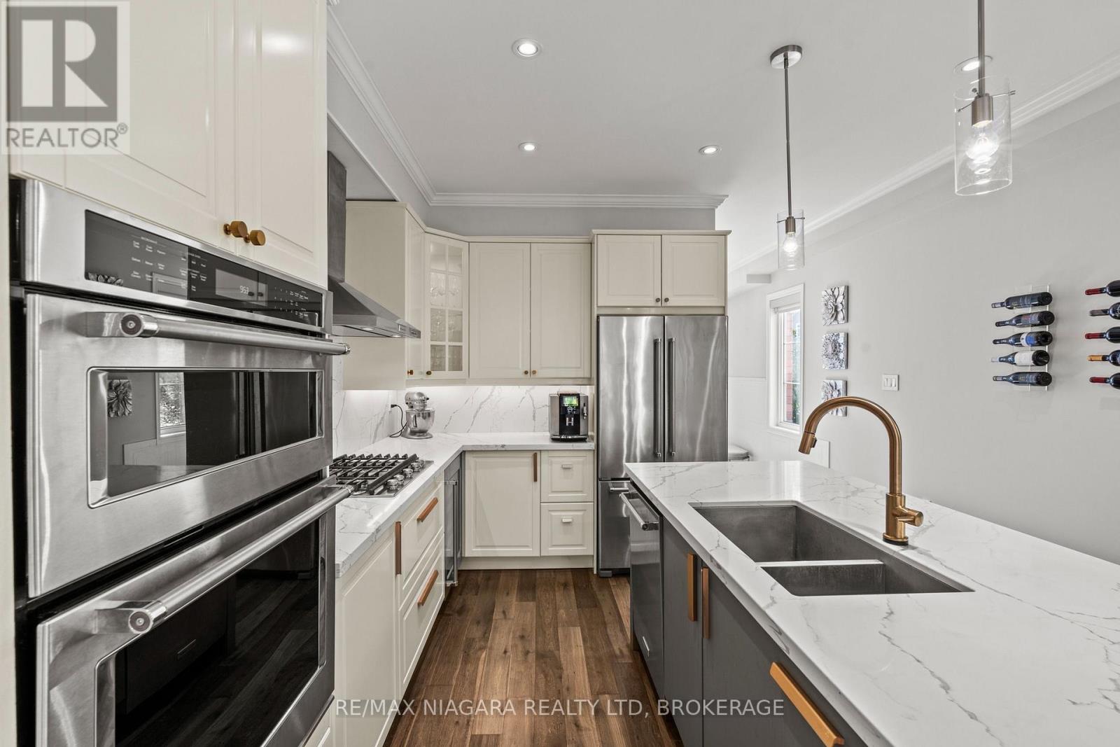 130 John Street W, Niagara-On-The-Lake, Ontario  L0S 1J0 - Photo 5 - X13649874