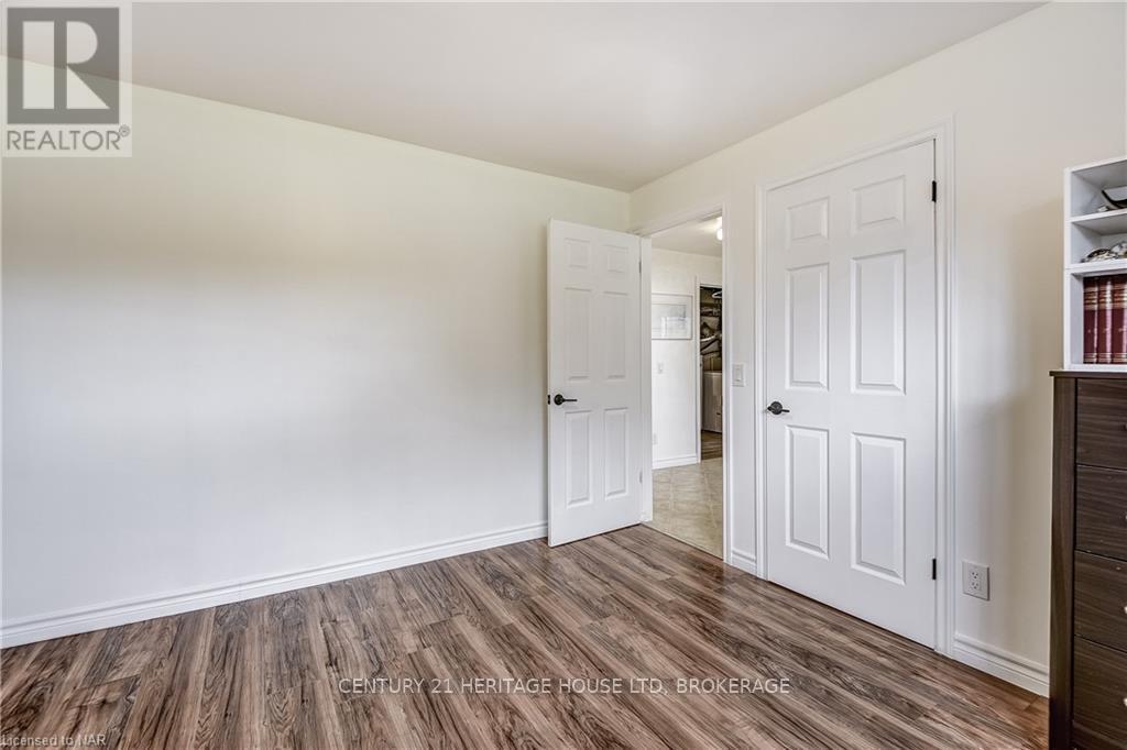 10 Madison Street, Fort Erie, Ontario  L2A 3Z8 - Photo 23 - X13649892