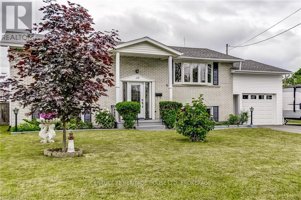 10 Madison Street, Fort Erie, Ontario  L2A 3Z8 - Photo 3 - X13649892