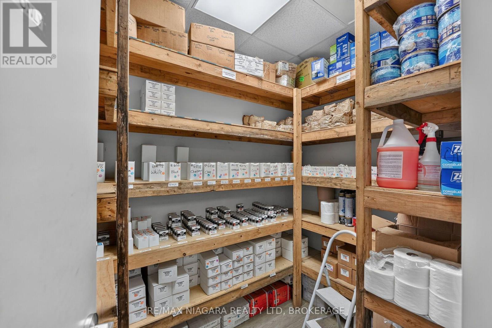 4425 First Avenue N, Niagara Falls, Ontario  L2E 4G1 - Photo 11 - X13604350