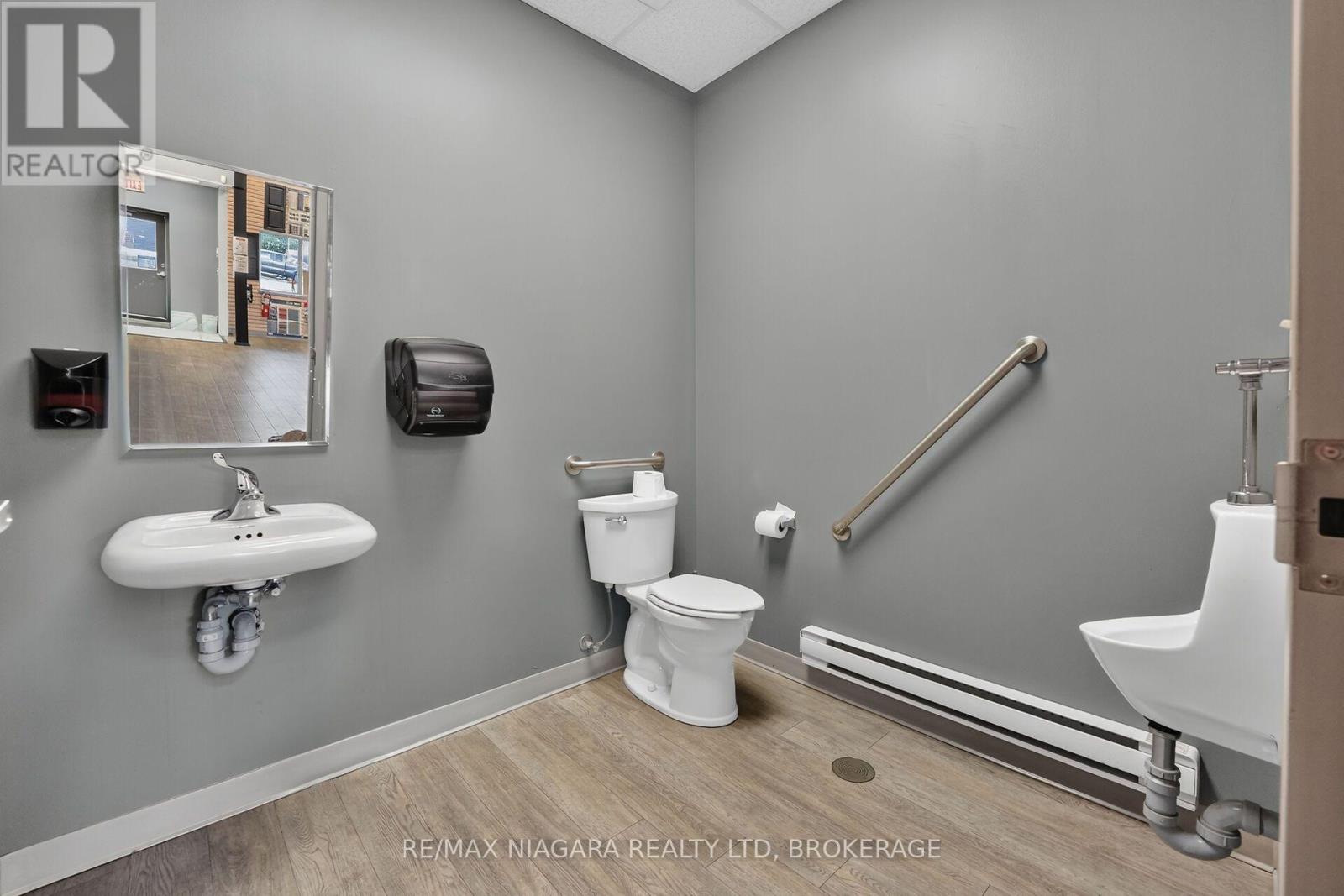 4425 First Avenue N, Niagara Falls, Ontario  L2E 4G1 - Photo 12 - X13604350