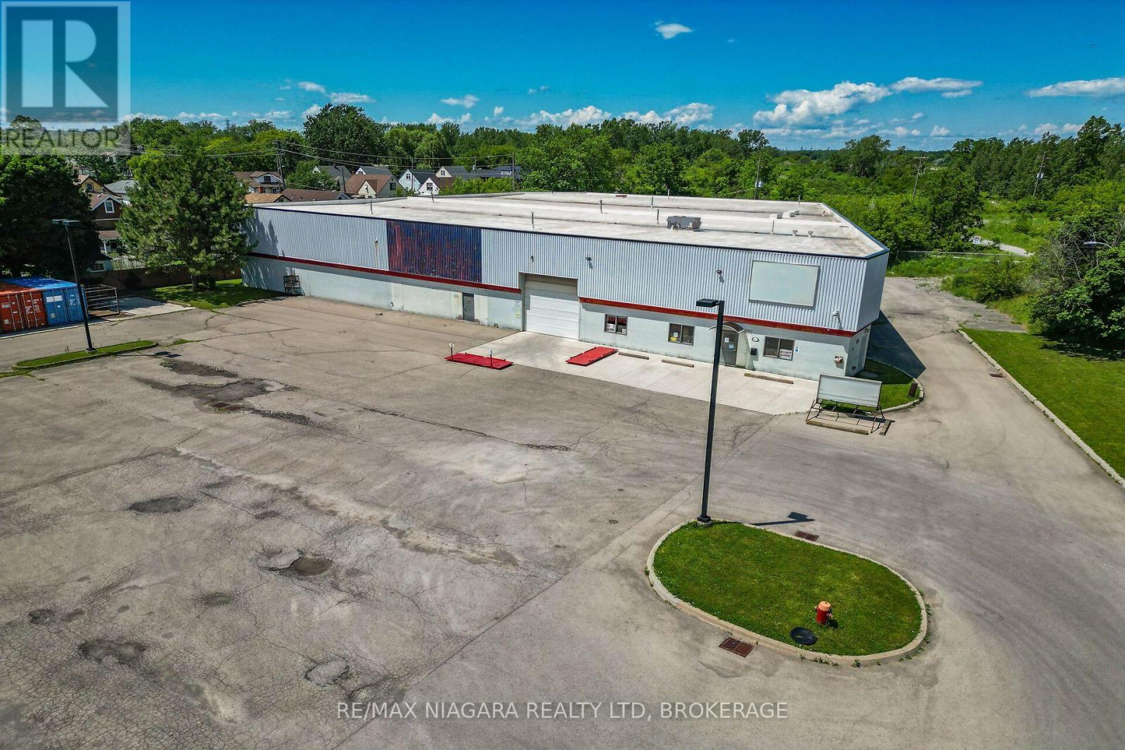4425 First Avenue N, Niagara Falls, Ontario  L2E 4G1 - Photo 3 - X13604350