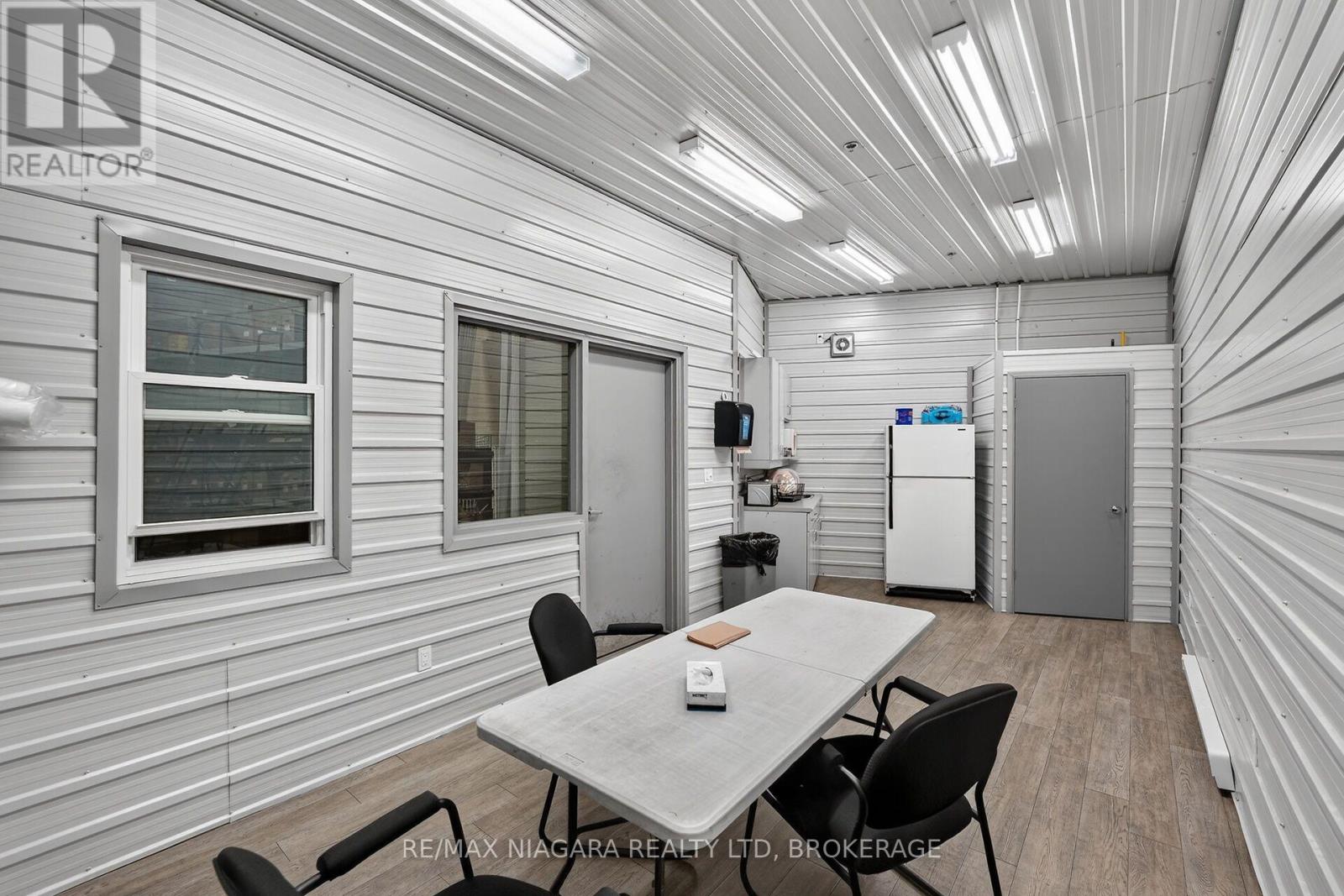4425 First Avenue N, Niagara Falls, Ontario  L2E 4G1 - Photo 31 - X13604350