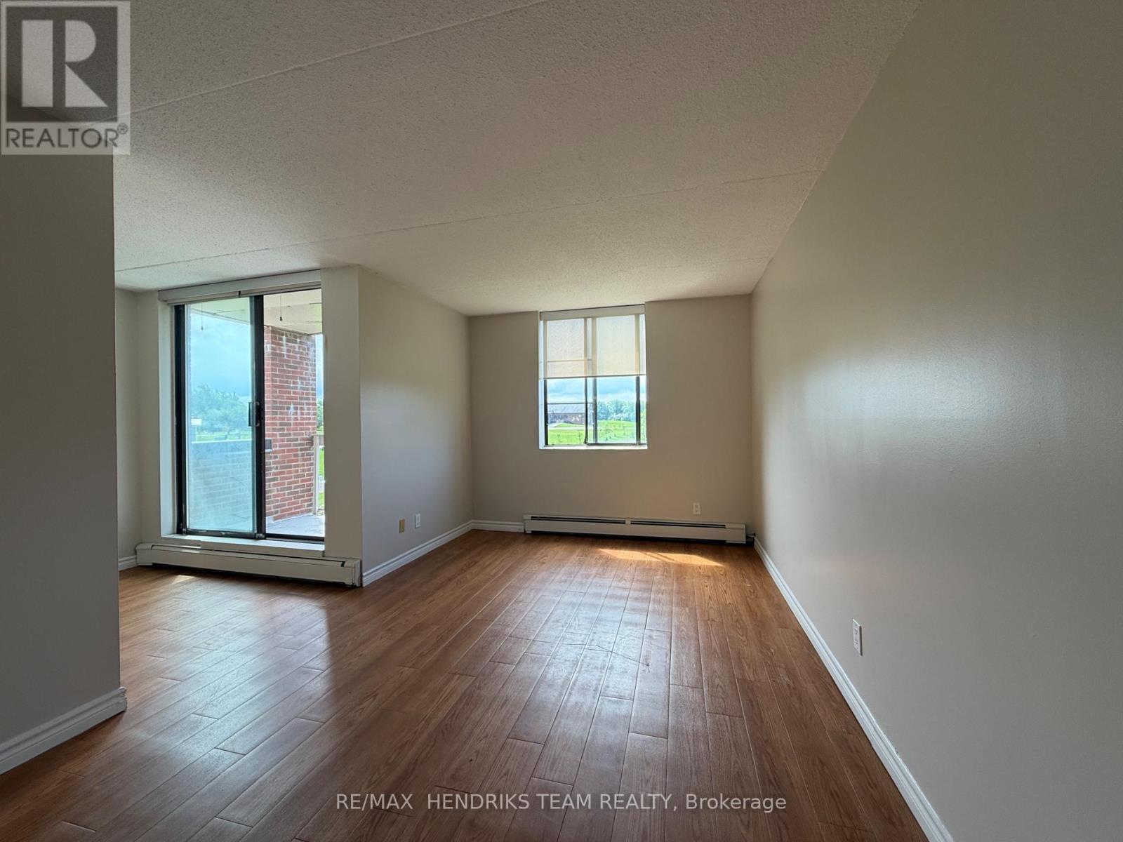 B311 - 80 Rockwood Avenue, St. Catharines, Ontario  L2P 3P2 - Photo 4 - X13650612