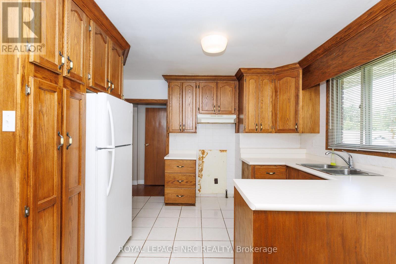 409 Broadway Avenue, Welland, Ontario  L3C 5M3 - Photo 12 - X13650802